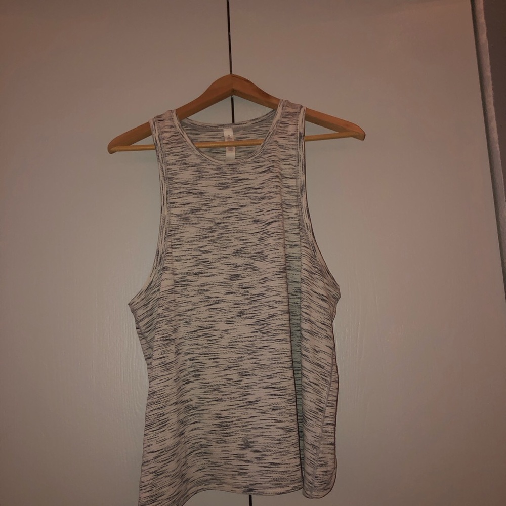 Lululemon tank top!🤩🤪💫🌟